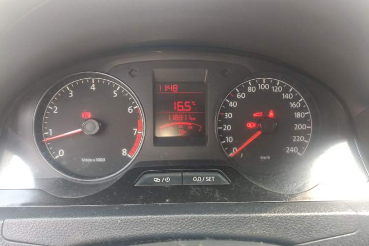 Used Volkswagen Santana 2015 1.6L Manual Fashion Edition Instrument Cluster