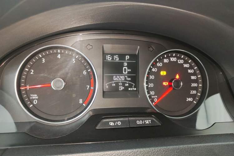 Used Volkswagen Santana 2015 Haval H6 1.6L Automatic Comfort Model Instrument Cluster