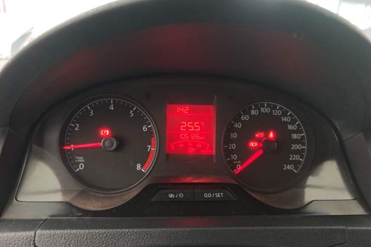 Used Volkswagen Santana 2015 1.6L Manual Fashion Edition Instrument Cluster