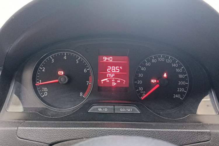 Used Volkswagen Santana 2015 1.6L Manual Fashion Edition Instrument Cluster