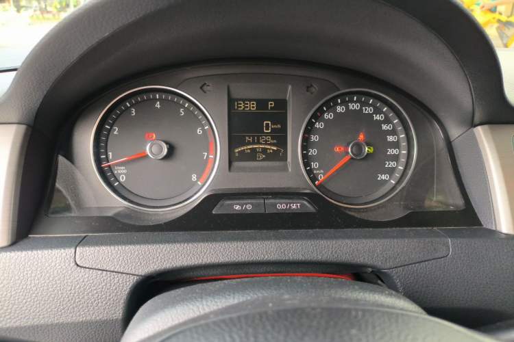 Used Volkswagen Santana 2015 Haval H6 1.6L Automatic Comfort Model Instrument Cluster
