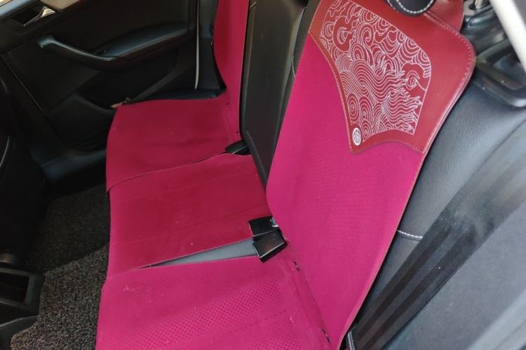 Used Volkswagen Santana 2015 Haval H6 1.6L Automatic Comfort Model Interior 4