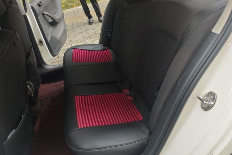Used Volkswagen Santana 2015 1.4L Manual Fashion Edition Interior 4