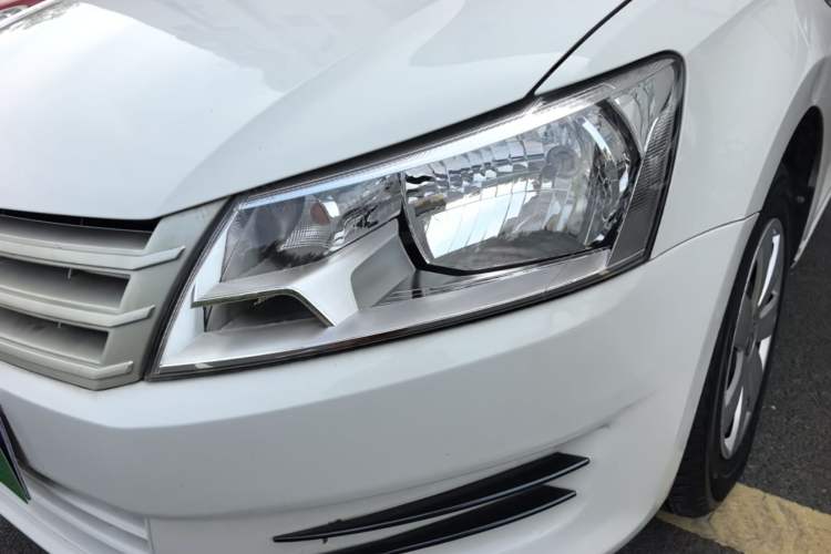 Used Volkswagen Santana 2015 1.4L Manual Fashion Edition Left Front Headlight