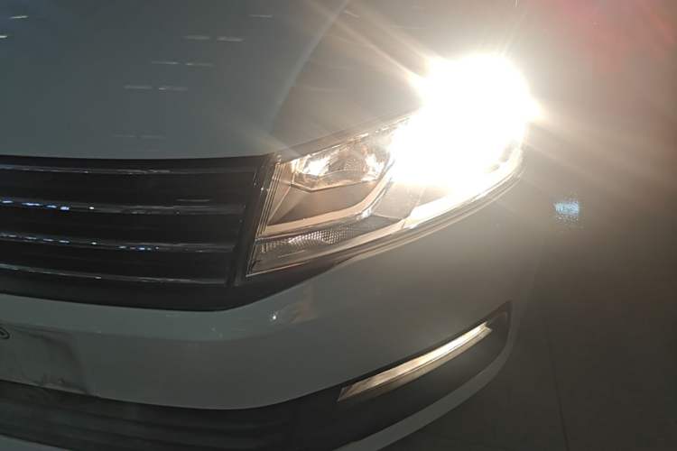 Used Volkswagen Santana 2015 Haval H6 1.6L Automatic Comfort Model Left Front Headlight