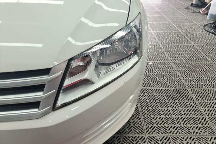 Used Volkswagen Santana 2015 1.6L Manual Fashion Edition Left Front Headlight