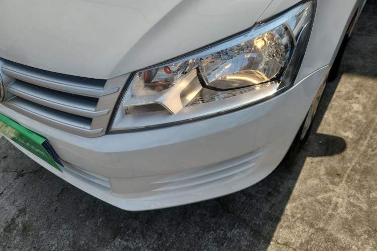 Used Volkswagen Santana 2015 1.4L Manual Fashion Edition Left Front Headlight