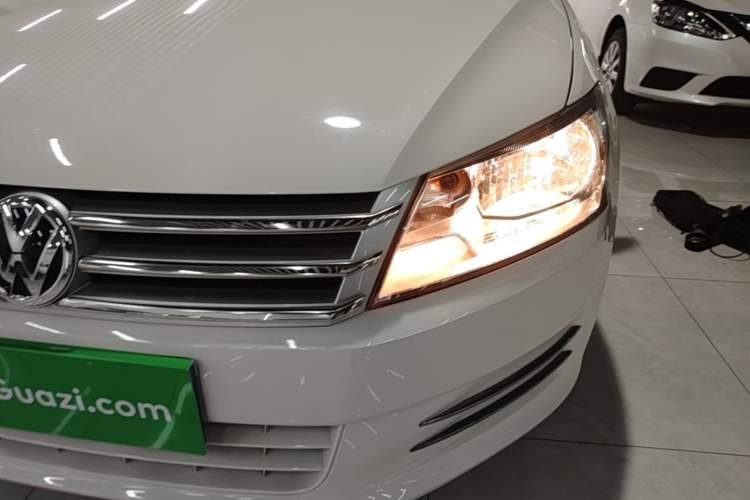 Used Volkswagen Santana 2015 1.6L Automatic Fashion Edition Left Front Headlight
