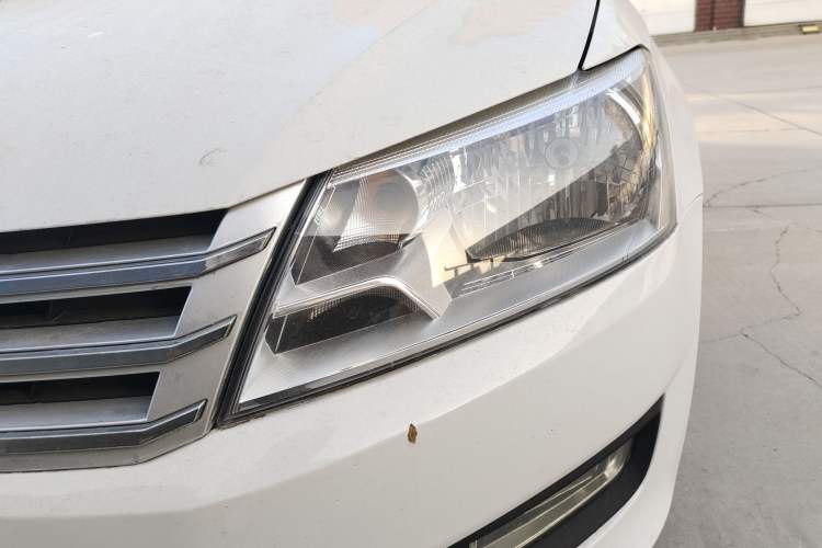 Used Volkswagen Santana 2015 1.6L Manual Comfort Edition Left Front Headlight
