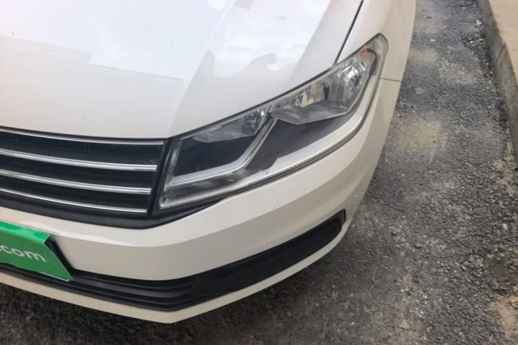 Used Volkswagen Santana 2015 Haval H6 1.6L Automatic Comfort Model Left Front Headlight