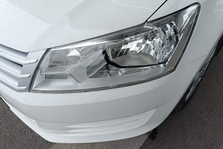 Used Volkswagen Santana 2015 1.4L Manual Fashion Edition Left Front Headlight