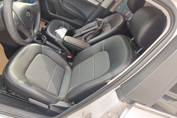 Used Volkswagen Santana 2015 Haval H9 1.6L Manual Comfort Edition Left Front Seat