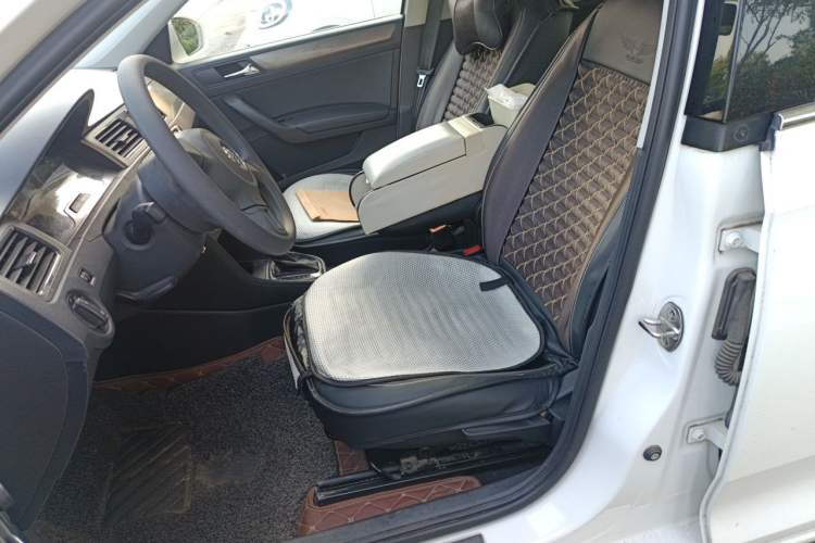 Used Volkswagen Santana 2015 1.6L Automatic Comfort Edition Left Front Seat