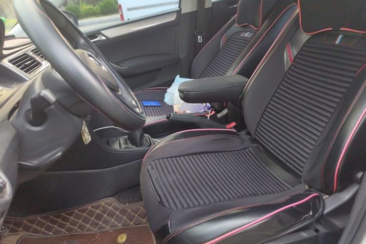 Used Volkswagen Santana 2015 HaoNa 1.6L Manual Fashion Edition Left Front Seat