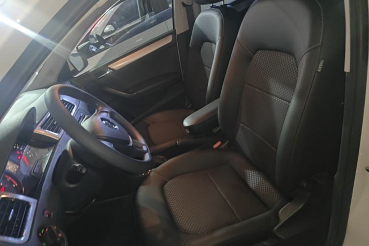 Used Volkswagen Santana 2015 Haval H6 1.6L Automatic Comfort Model Left Front Seat