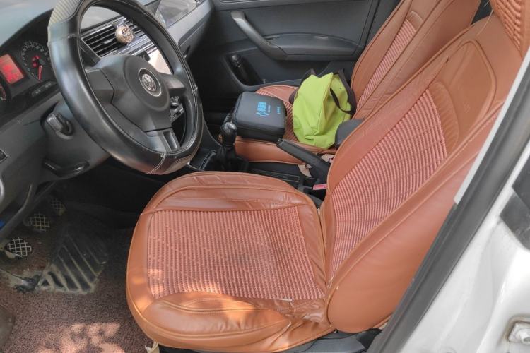 Used Volkswagen Santana 2015 1.6L Manual Fashion Edition Left Front Seat