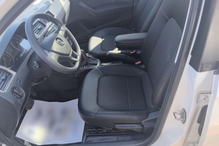 Used Volkswagen Santana 2015 Haval H6 1.6L Automatic Comfort Model Left Front Seat