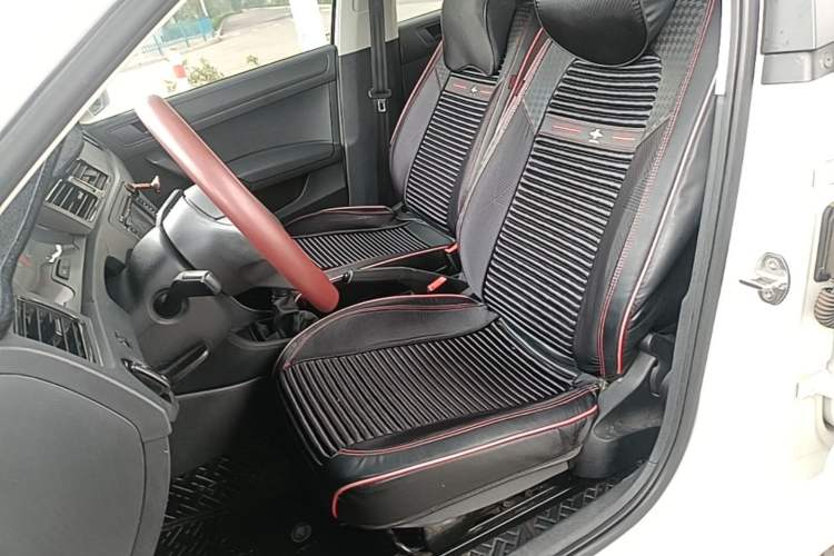 Used Volkswagen Santana 2015 1.4L Manual Fashion Edition Left Front Seat