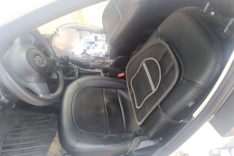 Used Volkswagen Santana 2015 1.6L Manual Fashion Edition Left Front Seat