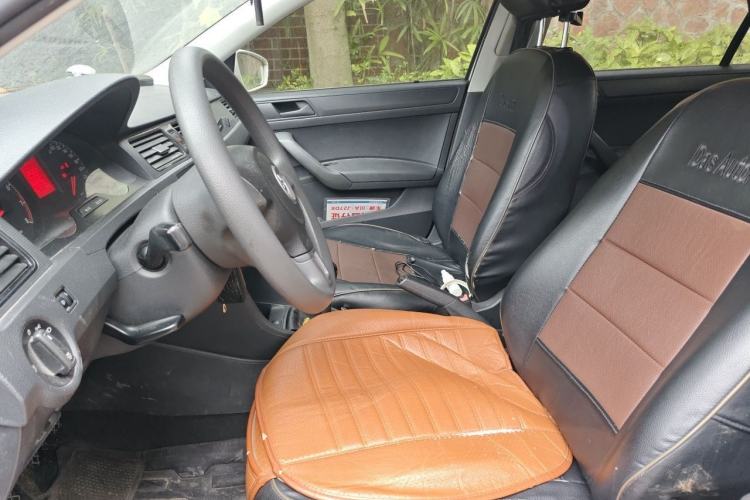 Used Volkswagen Santana 2015 1.6L Manual Fashion Edition Left Front Seat
