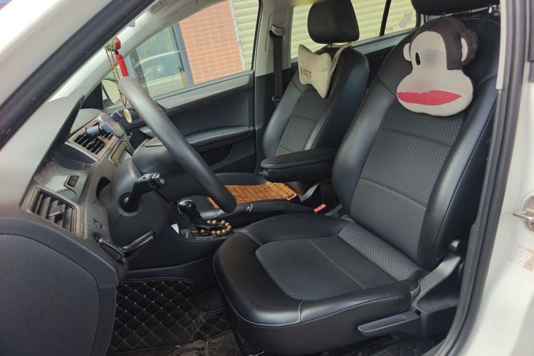Used Volkswagen Santana 2015 Haval H6 1.6L Automatic Comfort Model Left Front Seat