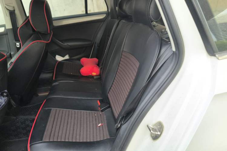 Used Volkswagen Santana 2015 Haval H9 1.6L Manual Comfort Edition Left Rear Seat