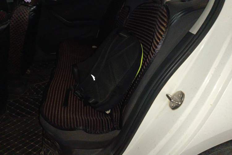 Used Volkswagen Santana 2015 1.4L Manual Fashion Edition Left Rear Seat