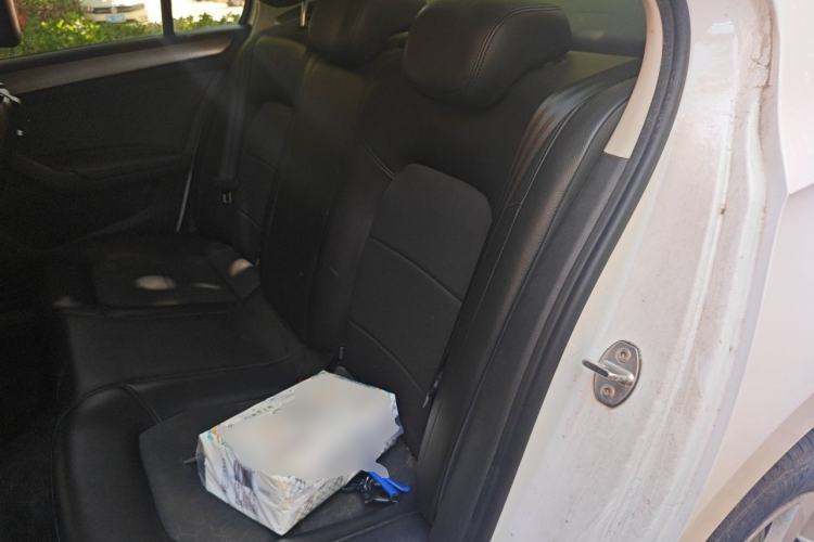 Used Volkswagen Santana 2015 1.6L Automatic Comfort Edition Left Rear Seat