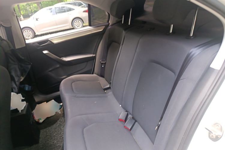 Used Volkswagen Santana 2015 1.6L Manual Fashion Edition Left Rear Seat