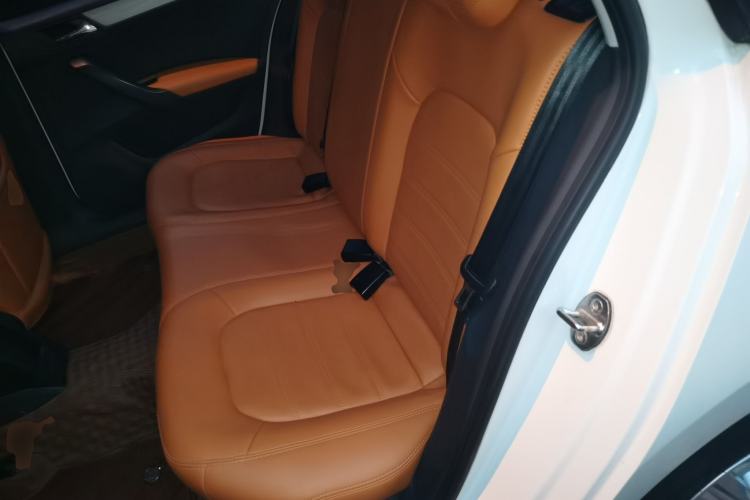 Used Volkswagen Santana 2015 HaoNa 1.6L Manual Fashion Edition Left Rear Seat