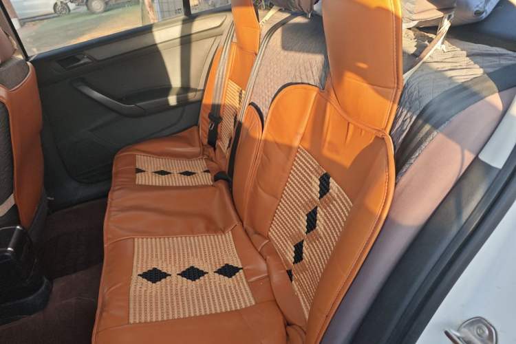 Used Volkswagen Santana 2015 1.4L Manual Fashion Edition Left Rear Seat