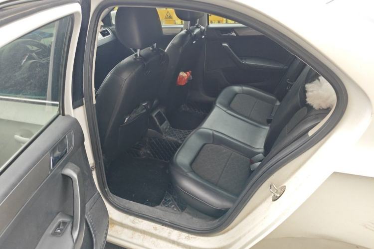 Used Volkswagen Santana 2015 1.4L Manual Comfort Edition Left Rear Seat