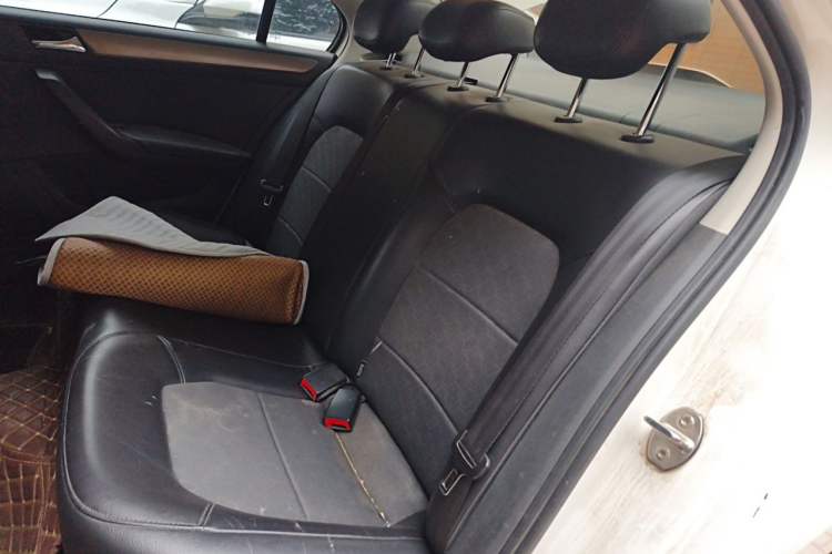 Used Volkswagen Santana 2015 1.6L Automatic Comfort Edition Left Rear Seat