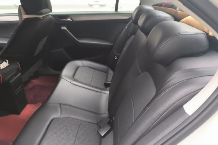 Used Volkswagen Santana 2015 1.6L Automatic Comfort Edition Left Rear Seat