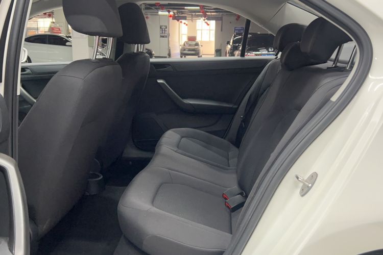 Used Volkswagen Santana 2015 1.4L Manual Fashion Edition Left Rear Seat