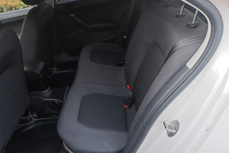Used Volkswagen Santana 2015 1.4L Manual Fashion Edition Left Rear Seat