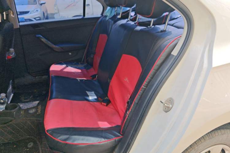 Used Volkswagen Santana 2015 1.4L Manual Fashion Edition Left Rear Seat