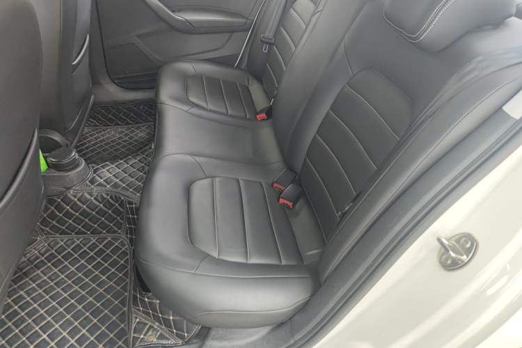 Used Volkswagen Santana 2015 1.4L Manual Fashion Edition Left Rear Seat