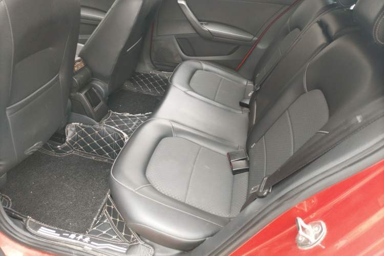 Used Volkswagen Santana 2015 Haval H9 1.6L Manual Comfort Edition Left Rear Seat
