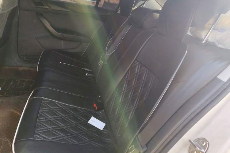 Used Volkswagen Santana 2015 1.4L Manual Fashion Edition Left Rear Seat