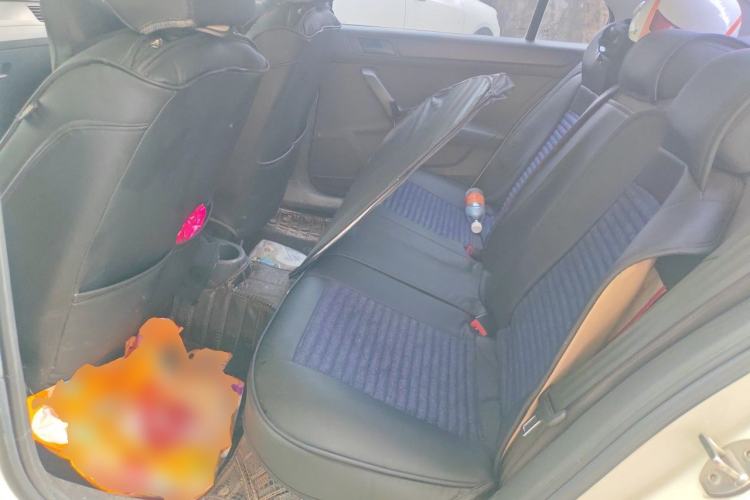 Used Volkswagen Santana 2015 1.6L Manual Fashion Edition Left Rear Seat