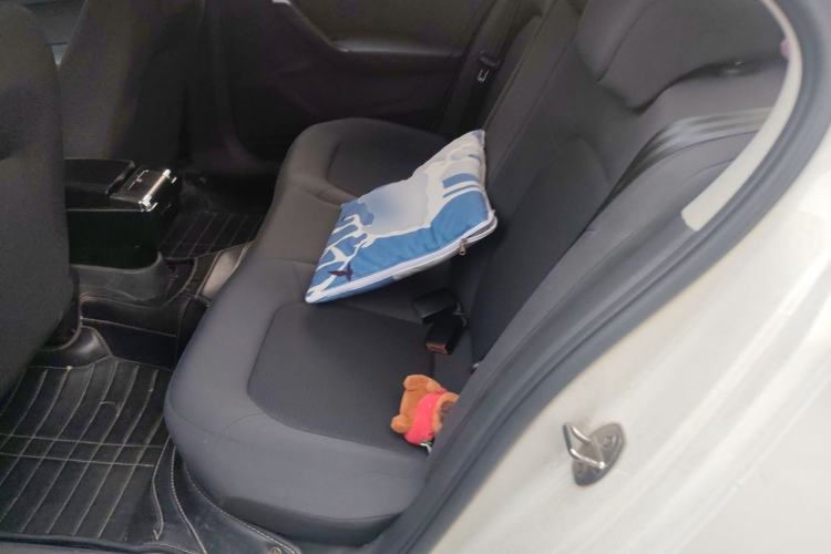 Used Volkswagen Santana 2015 1.6L Manual Fashion Edition Left Rear Seat