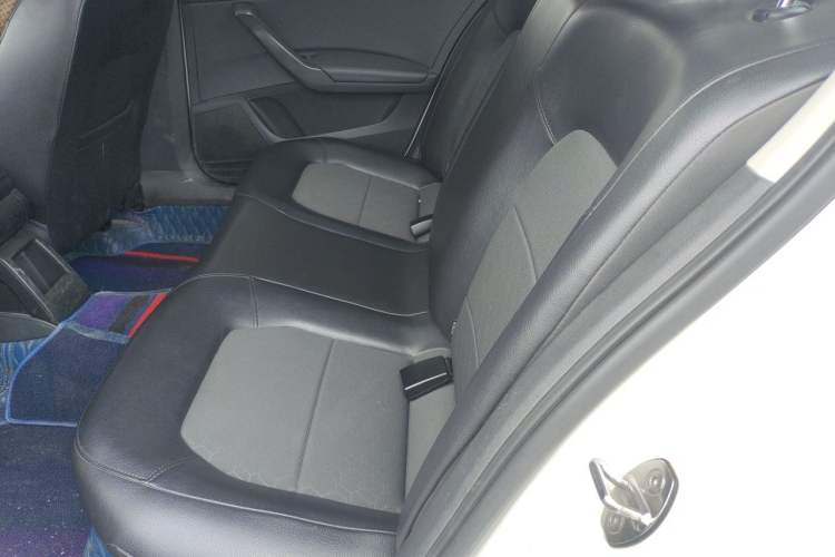 Used Volkswagen Santana 2015 1.6L Manual Comfort Edition Left Rear Seat