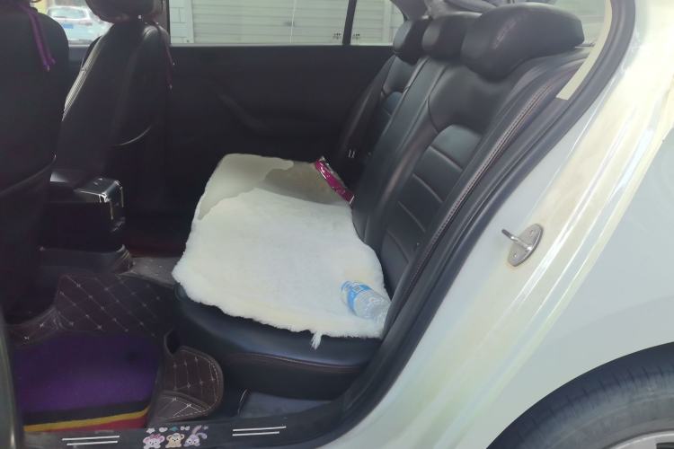 Used Volkswagen Santana 2015 1.4L Manual Fashion Edition Left Rear Seat
