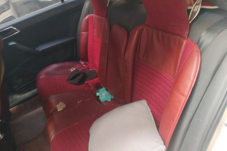 Used Volkswagen Santana 2015 1.6L Manual Fashion Edition Left Rear Seat
