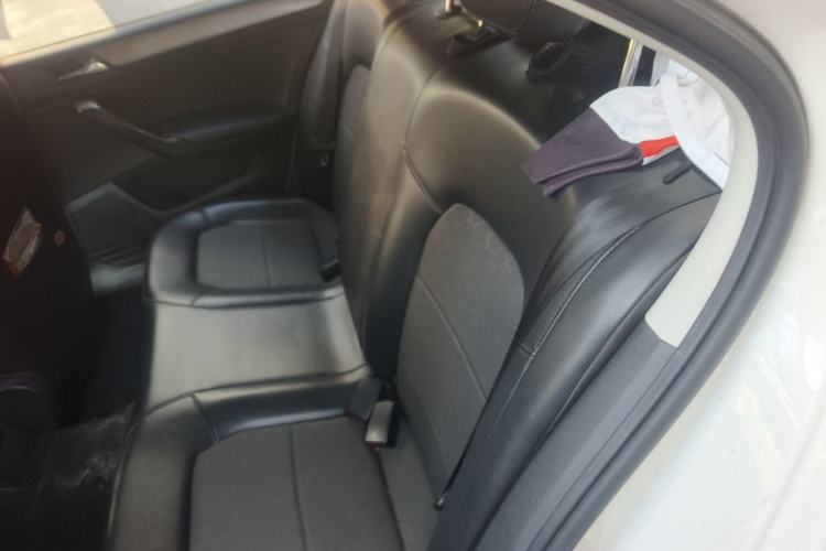 Used Volkswagen Santana 2015 1.6L Manual Comfort Edition Left Rear Seat
