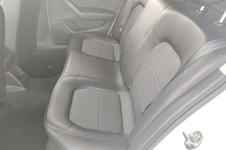 Used Volkswagen Santana 2015 1.6L Automatic Comfort Edition Left Rear Seat