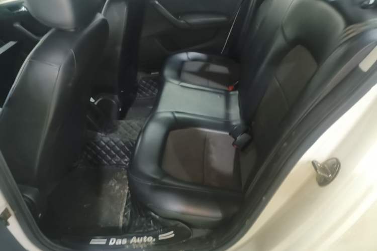 Used Volkswagen Santana 2015 1.6L Automatic Comfort Edition Left Rear Seat