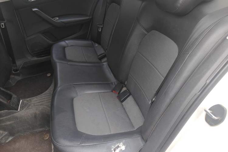 Used Volkswagen Santana 2015 1.6L Manual Comfort Edition Left Rear Seat