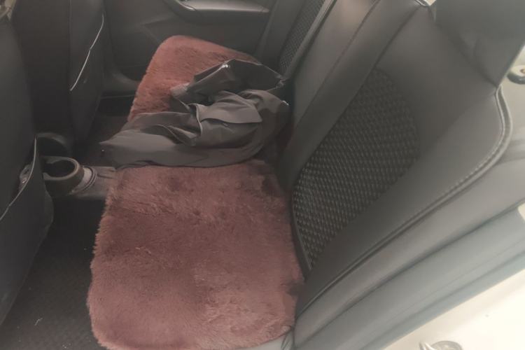 Used Volkswagen Santana 2015 1.4L Manual Fashion Edition Left Rear Seat